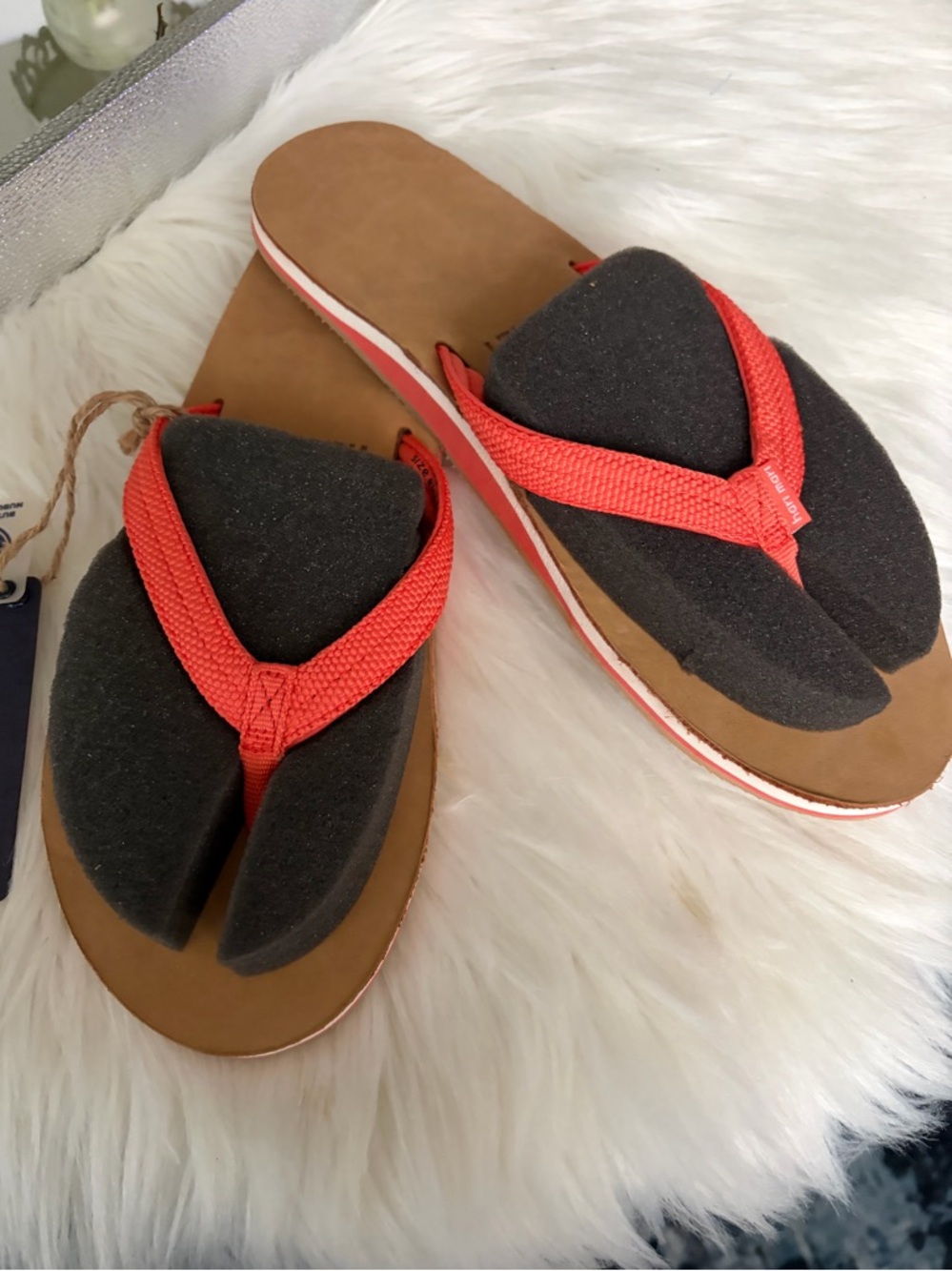 New Women’s Hari Mari Scouts Flip Flops Thongs sandals Coral Brown Leather